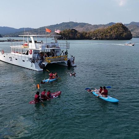 Qv Residence Langkawi - Jacuzzi, Bbq, & Steamboat クア エクステリア 写真