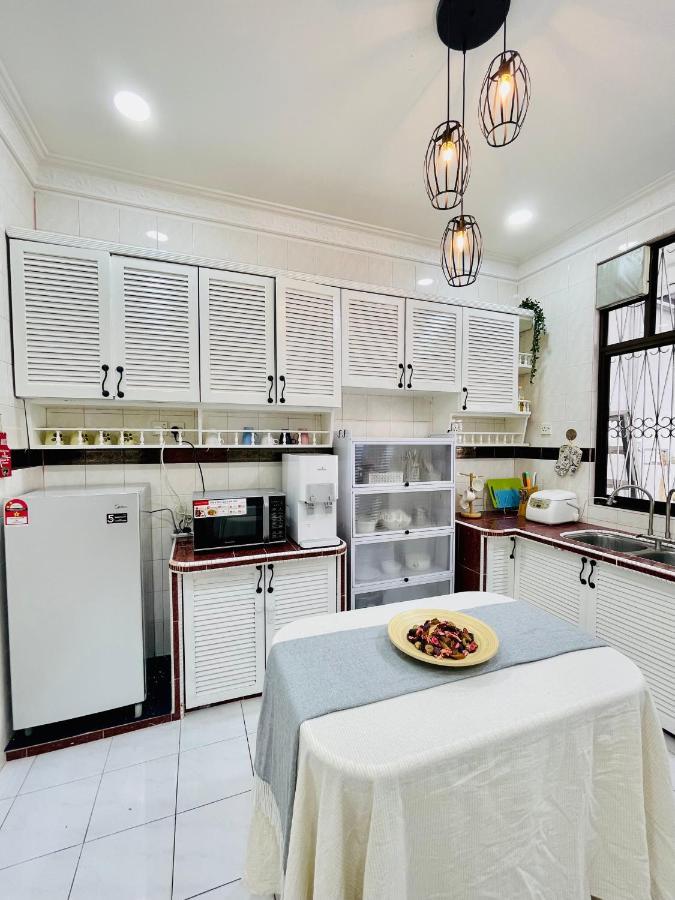 Qv Residence Langkawi - Jacuzzi, Bbq, & Steamboat クア エクステリア 写真